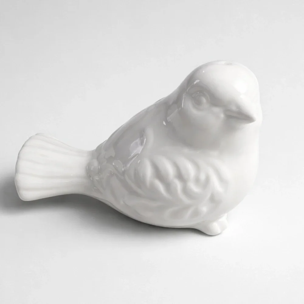 Pier 1‎ Bird Salt and Pepper Shakers OS White Excellent Ceramic Embossed